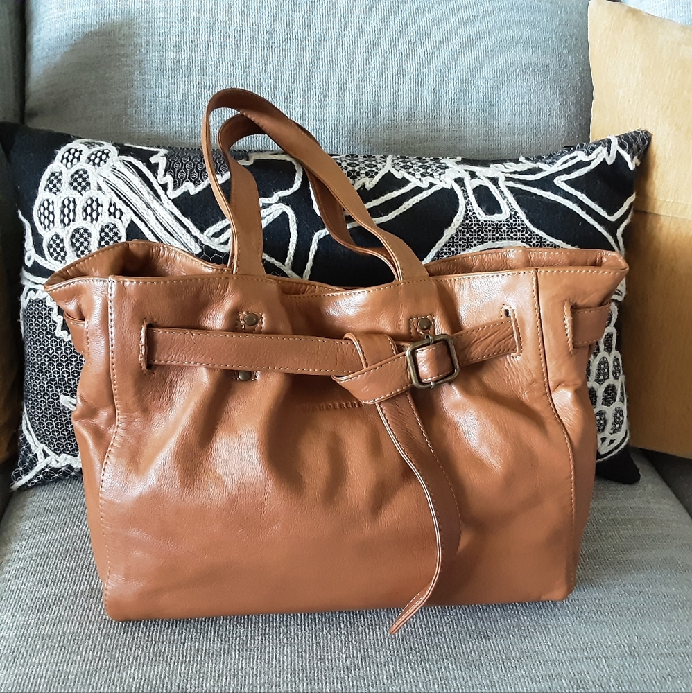 Wanderers Travel Co Madrid Handbag - Large Size Tan Leather